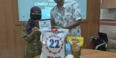 Semarakkan Ramadhan dan Sambut Idul Fitri 1443 H, Fakultas Hukum UISU  Laksanakan Campus Social Responsibility Bantu 120 Keluarga